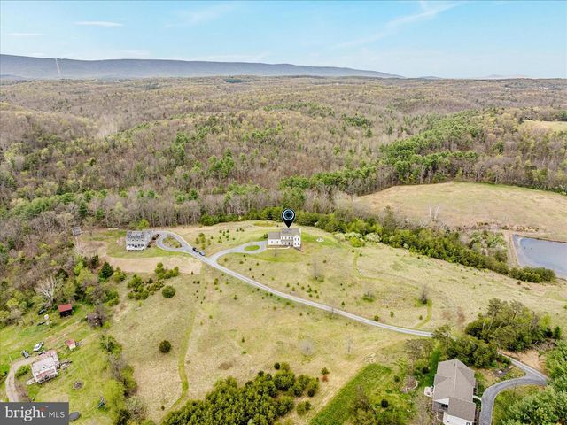 230 CONIFER LN, Winchester, VA 22602