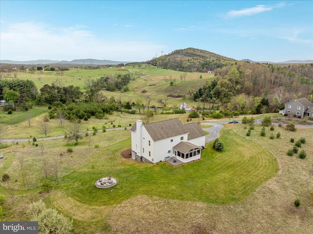 230 CONIFER LN, Winchester, VA 22602