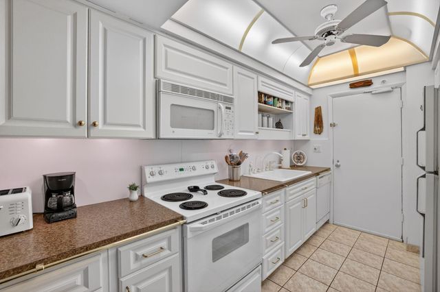 3333 NE 34 1612, Fort Lauderdale, FL 33308