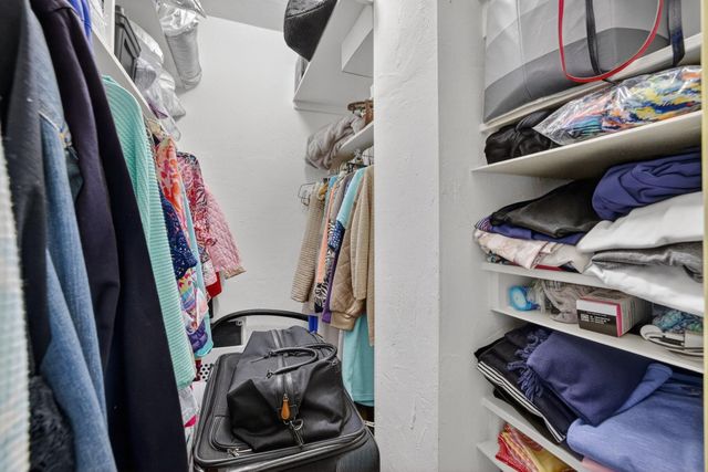 3333 NE 34 1612, Fort Lauderdale, FL 33308