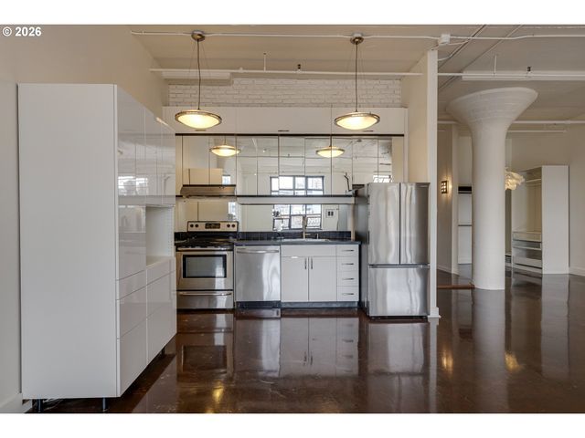 1314 Nw IRVING St 605, Portland, OR 97209