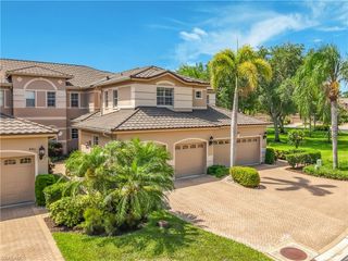777 Regency Reserve CIR 4902, Naples, FL 34119