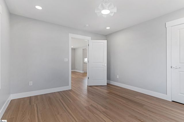 10 Adger Street, Spartanburg, SC 29301