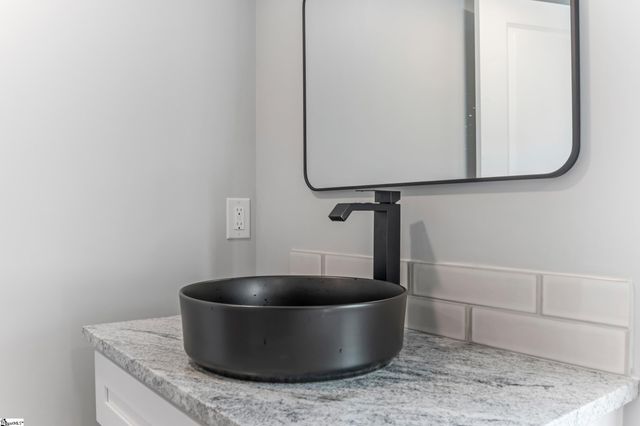 10 Adger Street, Spartanburg, SC 29301