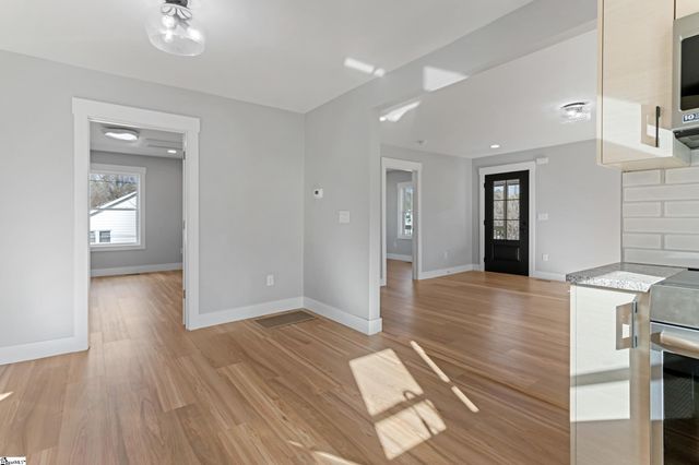 10 Adger Street, Spartanburg, SC 29301