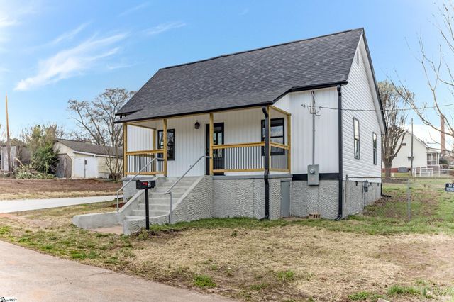 10 Adger Street, Spartanburg, SC 29301