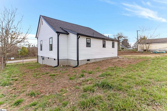 10 Adger Street, Spartanburg, SC 29301