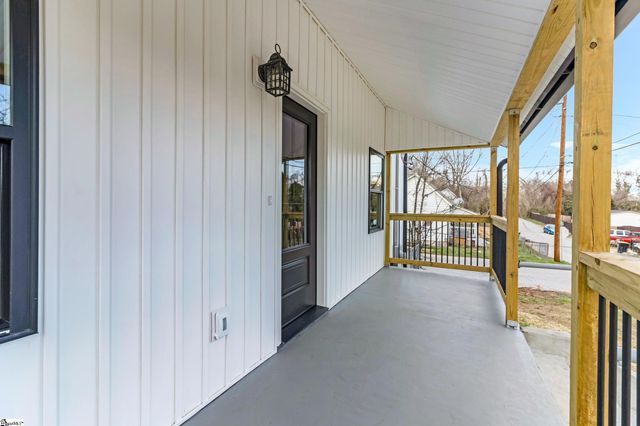 10 Adger Street, Spartanburg, SC 29301