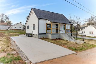 10 Adger Street, Spartanburg, SC 29301