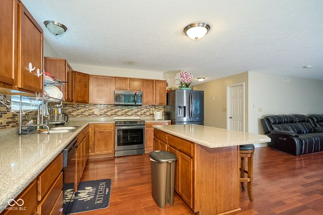 4522 Angelica Drive, Indianapolis, IN 46237