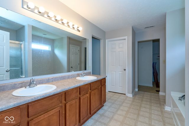 4522 Angelica Drive, Indianapolis, IN 46237