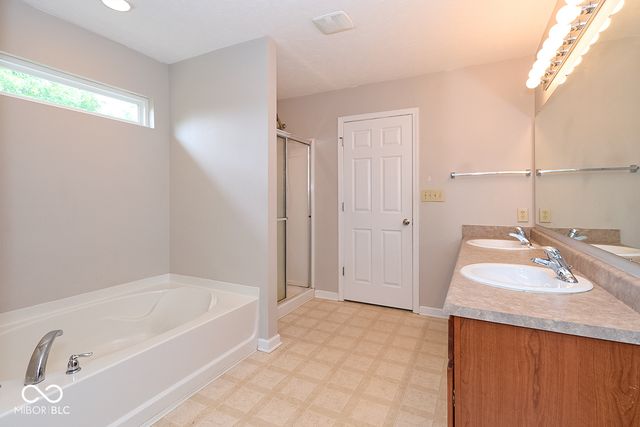 4522 Angelica Drive, Indianapolis, IN 46237