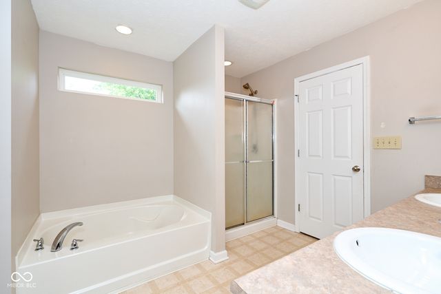 4522 Angelica Drive, Indianapolis, IN 46237