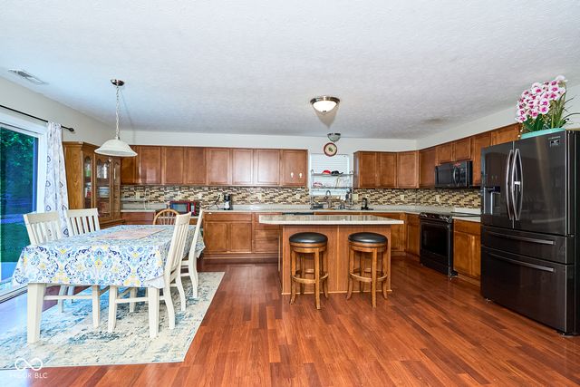 4522 Angelica Drive, Indianapolis, IN 46237