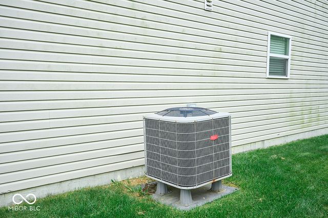 4522 Angelica Drive, Indianapolis, IN 46237