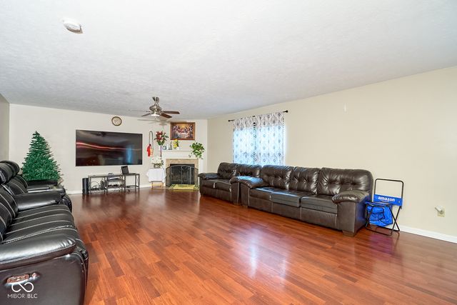 4522 Angelica Drive, Indianapolis, IN 46237