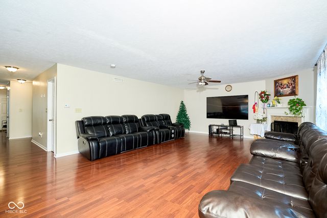 4522 Angelica Drive, Indianapolis, IN 46237