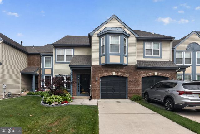 6 HILLTOP LN, Medford, NJ 08055
