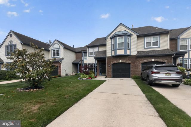 6 HILLTOP LN, Medford, NJ 08055