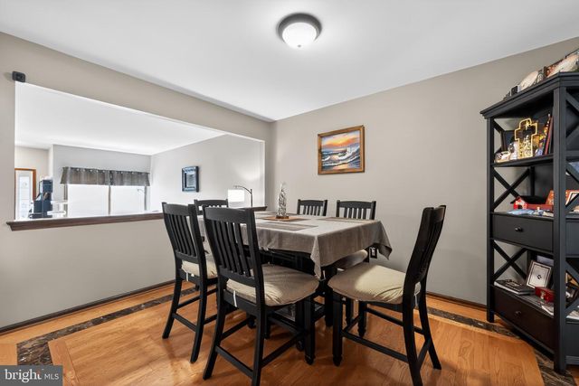 6 HILLTOP LN, Medford, NJ 08055