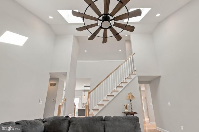 222 FRIENDSHIP RD, Howell, NJ 07731