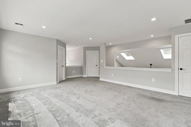 222 FRIENDSHIP RD, Howell, NJ 07731