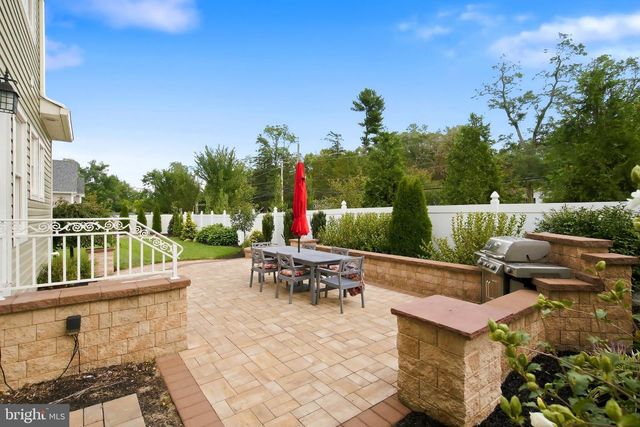 222 FRIENDSHIP RD, Howell, NJ 07731