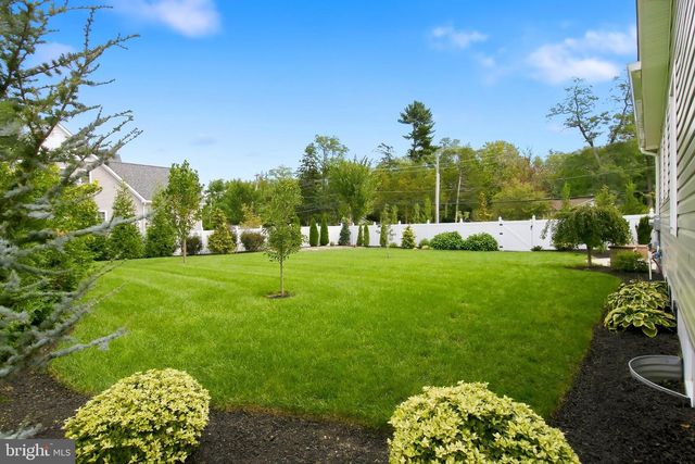 222 FRIENDSHIP RD, Howell, NJ 07731