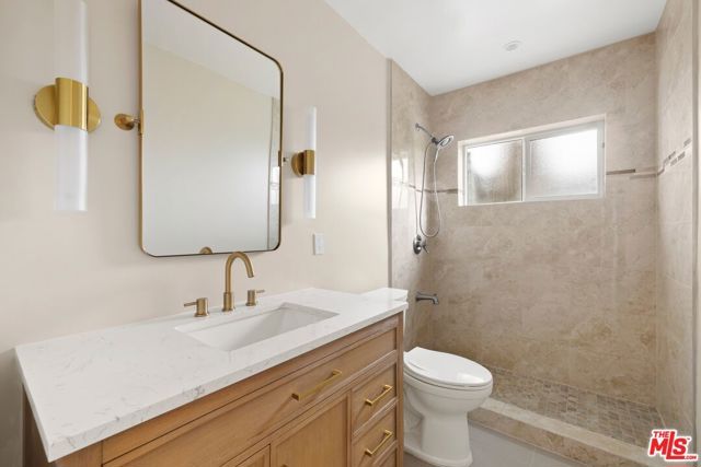 1121 La Collina Drive, Beverly Hills, CA 90210