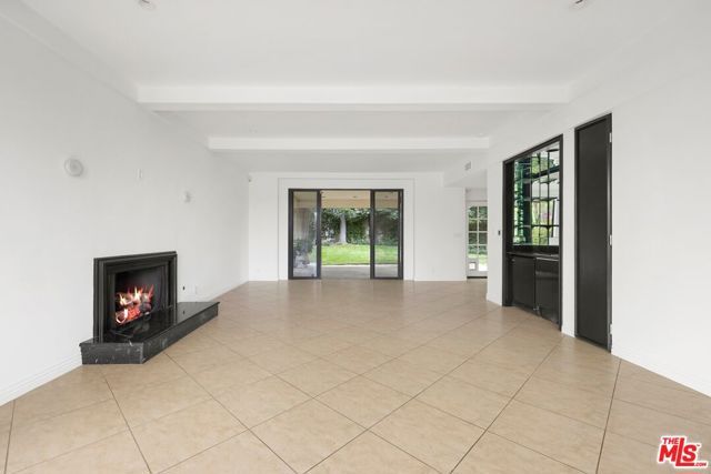 1121 La Collina Drive, Beverly Hills, CA 90210