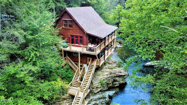 1563 Grant Road, Sevierville, TN 37876