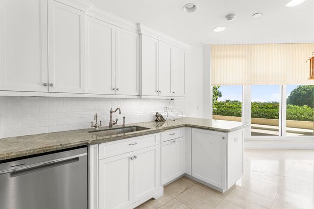 3001 SE Island Point Lane 14, Stuart, FL 34996