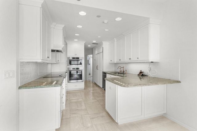 3001 SE Island Point Lane 14, Stuart, FL 34996