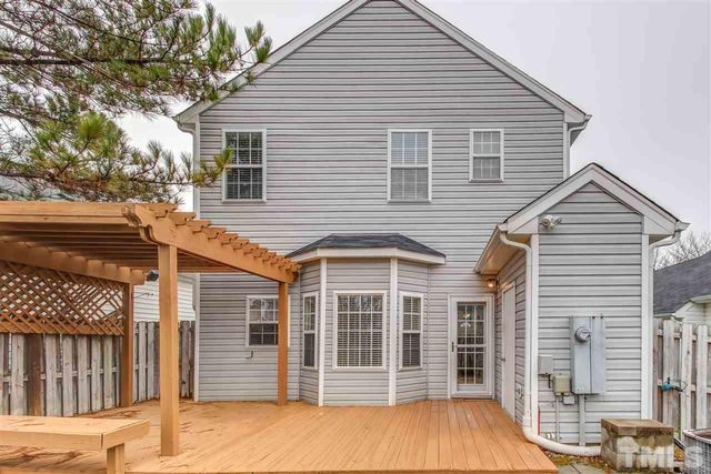 121 Danesway Drive, Holly Springs, NC 27540