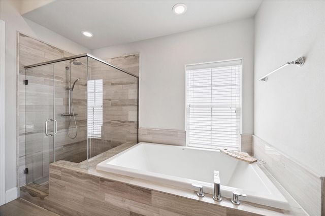 2006 Lou Ellen Lane H, Houston, TX 77018