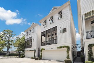 2006 Lou Ellen Lane H, Houston, TX 77018