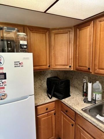 1675 E Breezy Lane, West Palm Beach, FL 33417