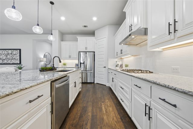 5212 Ravine Ridge Court, Flower Mound, TX 76262