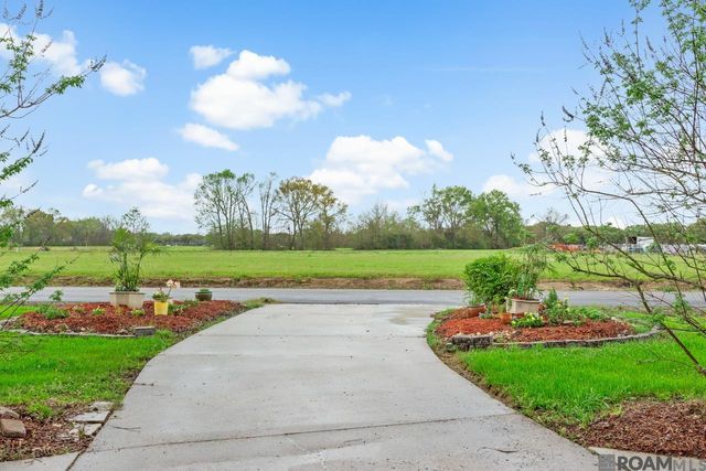 17202 La Hwy 930, Prairieville, LA 70769