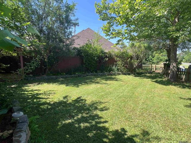 17202 La Hwy 930, Prairieville, LA 70769