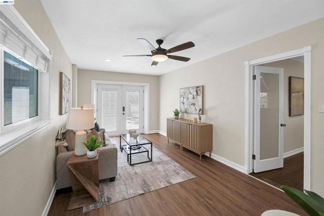 2120 Strang Ave, Castro Valley, CA 94578