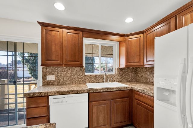 5916 S 620 E, Murray, UT 84107