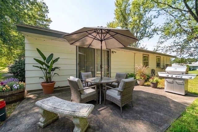 34 Cornell Rd, Danvers, MA 01923
