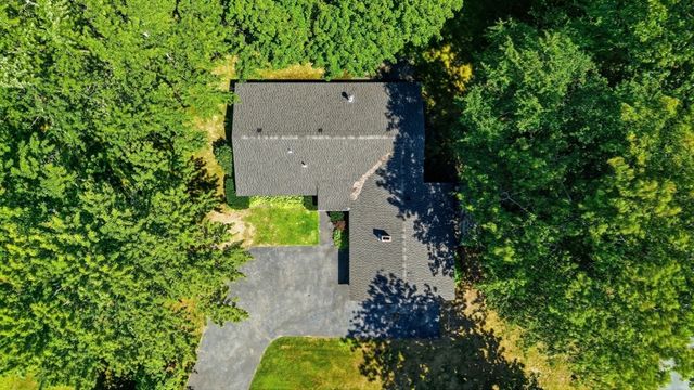 34 Cornell Rd, Danvers, MA 01923