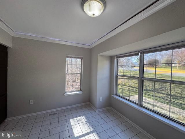 15661 MONTVIEW DR, Dumfries, VA 22025