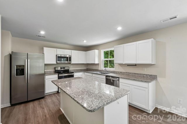 6931 Ludell Lane, Charlotte, NC 28215