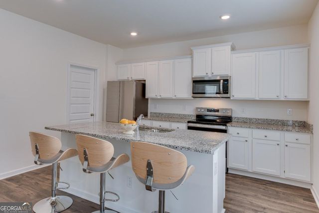 516 Whitman Lane, Stockbridge, GA 30281