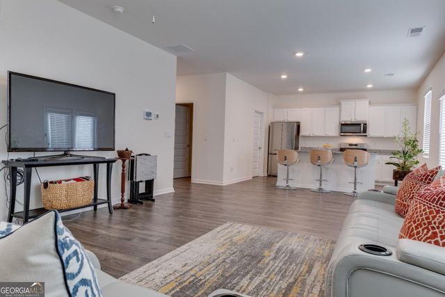 516 Whitman Lane, Stockbridge, GA 30281