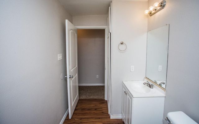 755 W Knox Street, Slaton, TX 79364