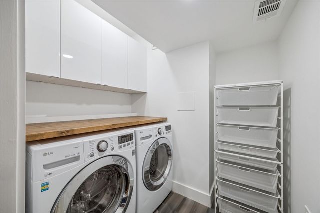 2420 Locke Lane, Houston, TX 77019